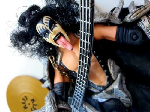 TOP COLLECTORS ***KISS*** GENE SIMMONS FIGURURINE 18CM -  ORIGINAL TODD MCFARLANE TOY